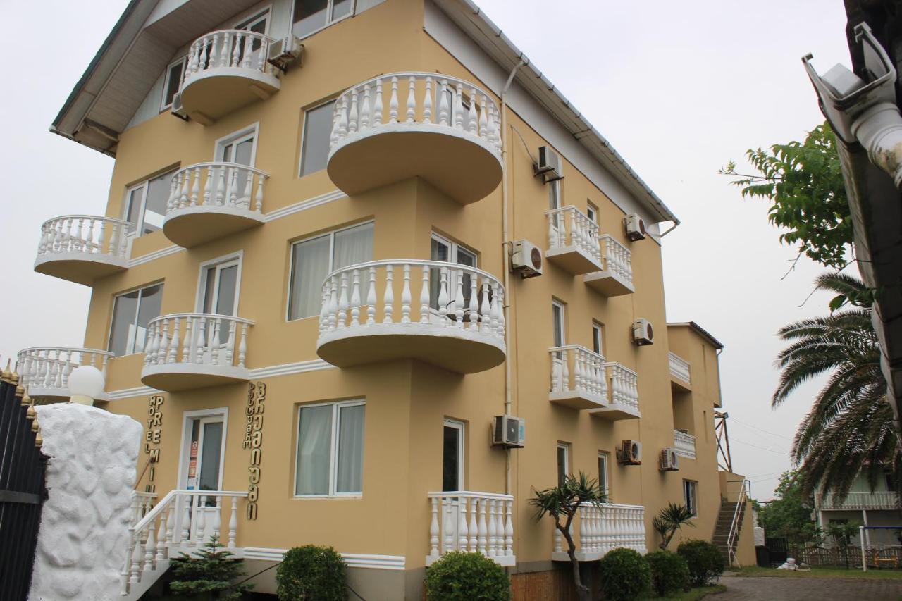 Hotel Premium Ureki Exteriér fotografie